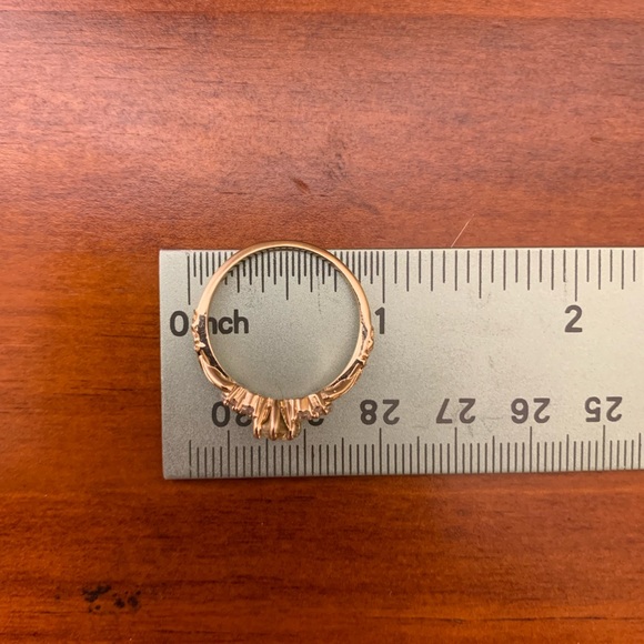 Women’s ring - Picture 8 of 9